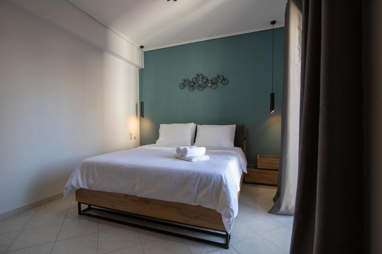 Petrino Suites Mesolonghi Mesolóngion Exteriör bild